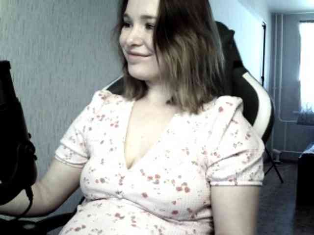 MilikaD webcam