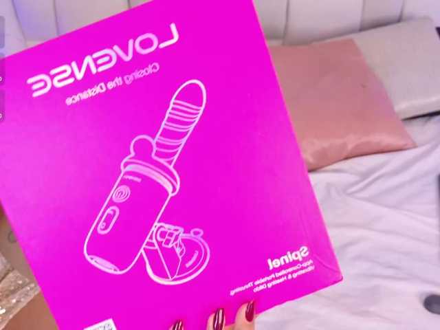 VanesaGuzman live cam on BongaCams