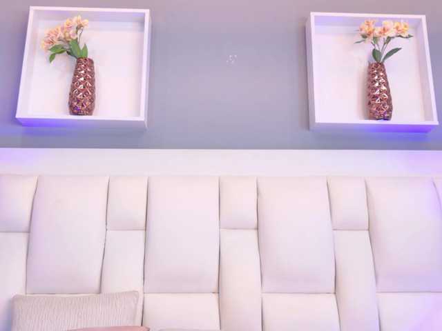 VanesaGuzman live cam on BongaCams