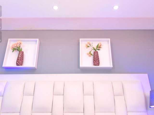 VanesaGuzman live cam on BongaCams