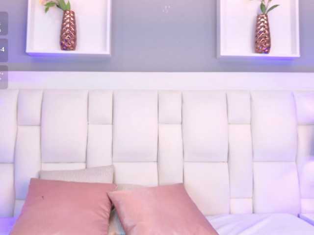 VanesaGuzman live cam on BongaCams