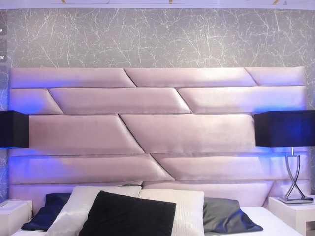 VanesaGuzman live cam on BongaCams