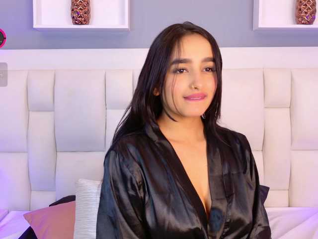VanesaGuzman live cam on BongaCams