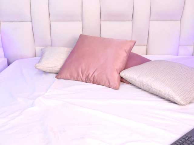VanesaGuzman live cam on BongaCams