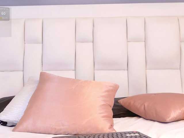 VanesaGuzman live cam on BongaCams