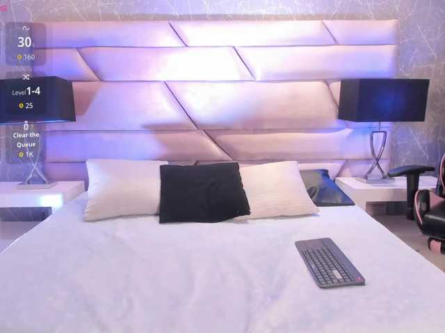 VanesaGuzman live cam on BongaCams