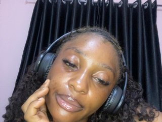 Naughtygirl24's Live Webcam