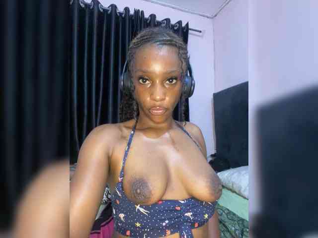 Naughtygirl24 webcam