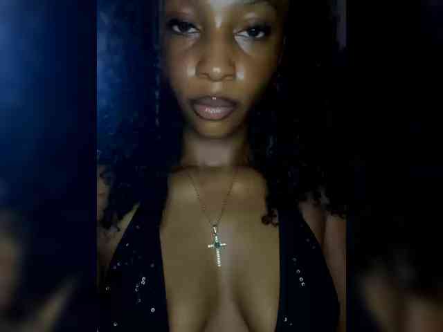 Naughtygirl24 webcam