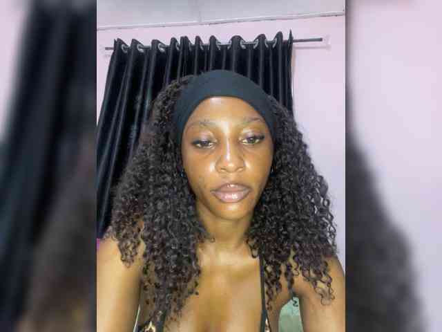 Naughtygirl24 webcam