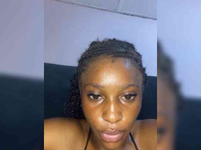 Naughtygirl24 webcam