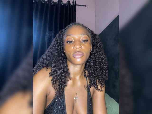 Naughtygirl24 webcam