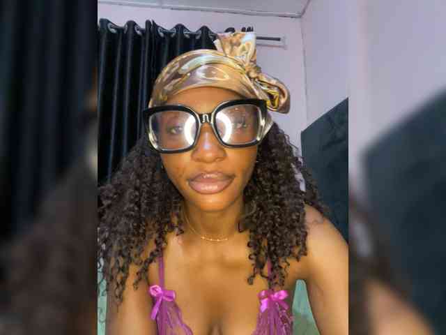 Naughtygirl24 webcam