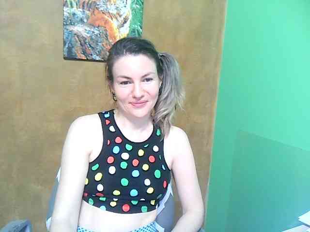 MargarettAdams webcam