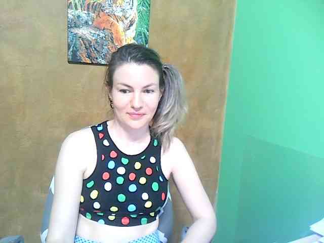 MargarettAdams webcam