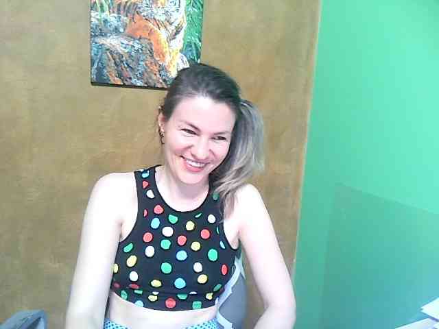 MargarettAdams webcam