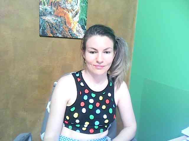 MargarettAdams webcam