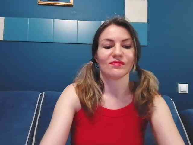 MargarettAdams webcam