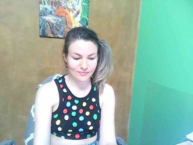 MargarettAdams webcam