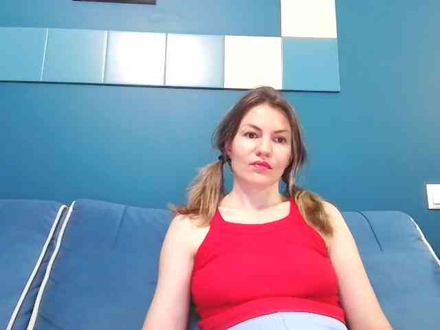 MargarettAdams webcam