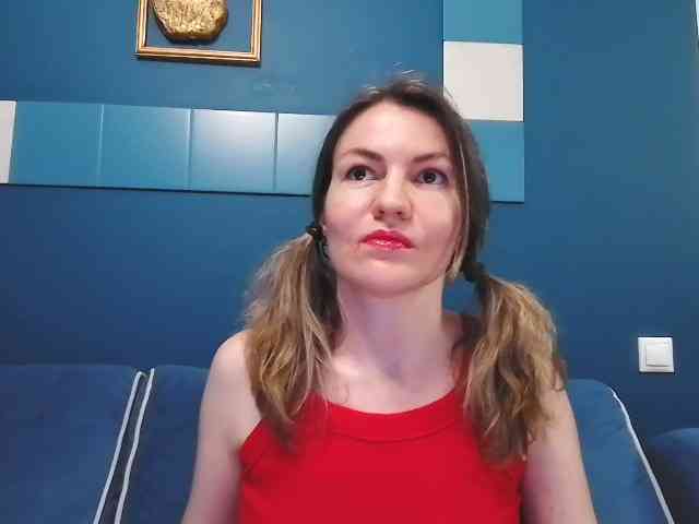 MargarettAdams webcam