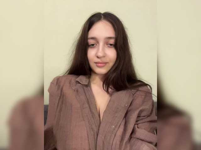 Adelik-a live cam on BongaCams