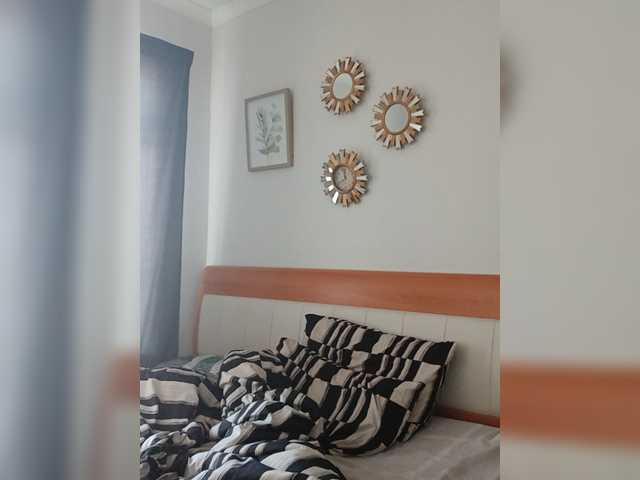 Sweetbx24 live cam on BongaCams
