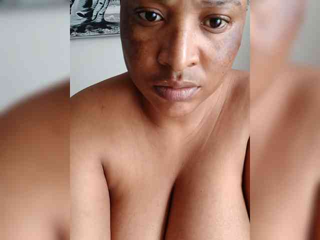 Sweetbx24 webcam