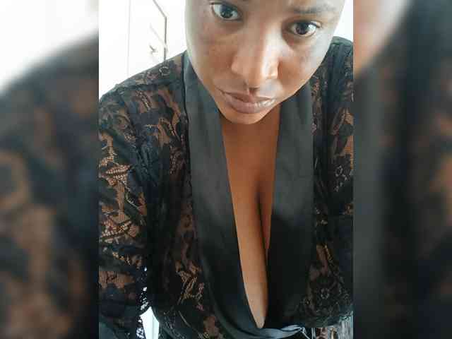 Sweetbx24 webcam
