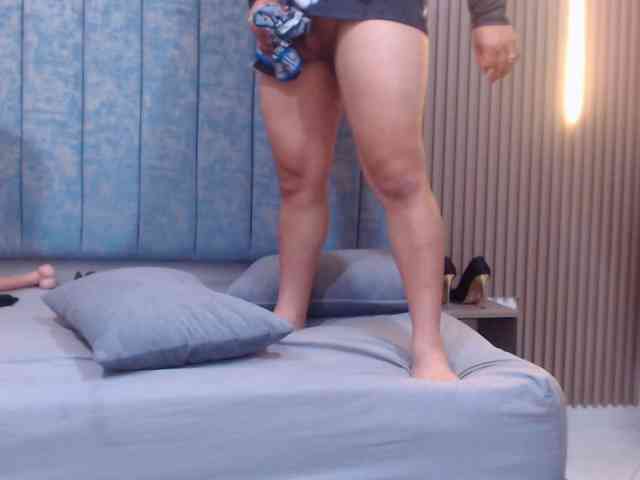 GroupBarbyJones webcam