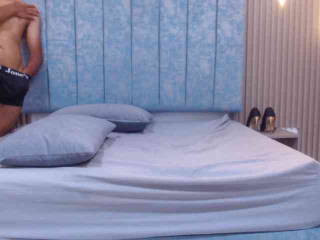 GroupBarbyJones webcam