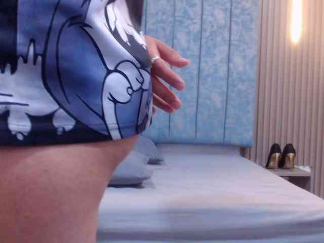 GroupBarbyJones webcam