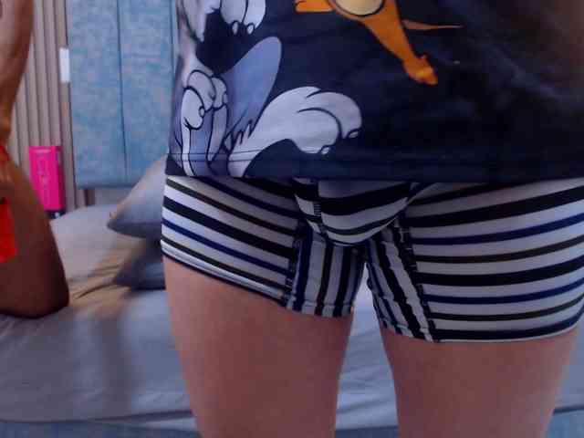GroupBarbyJones webcam