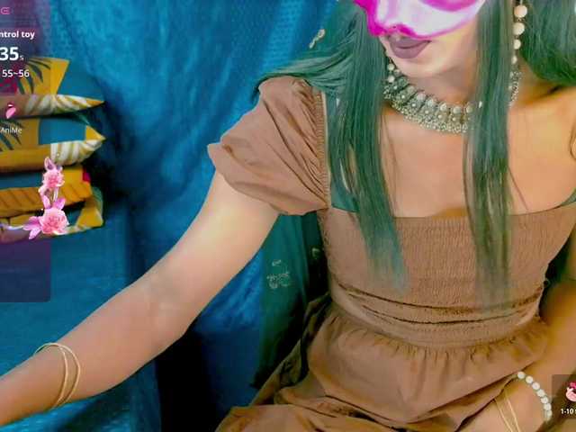 INDIANPINKY live webcam show