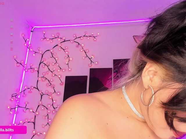 Isabellabills live cam on BongaCams