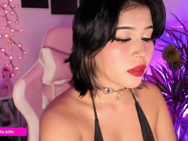 Isabellabills live cam on BongaCams