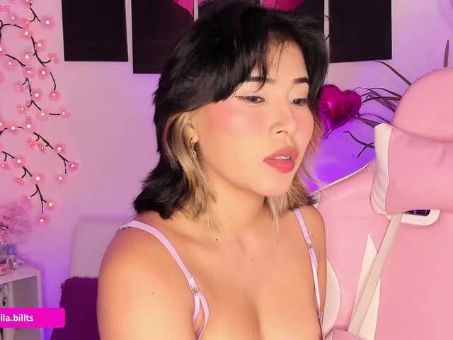 Isabellabills live cam on BongaCams