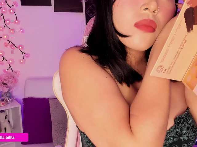 Isabellabills live cam on BongaCams