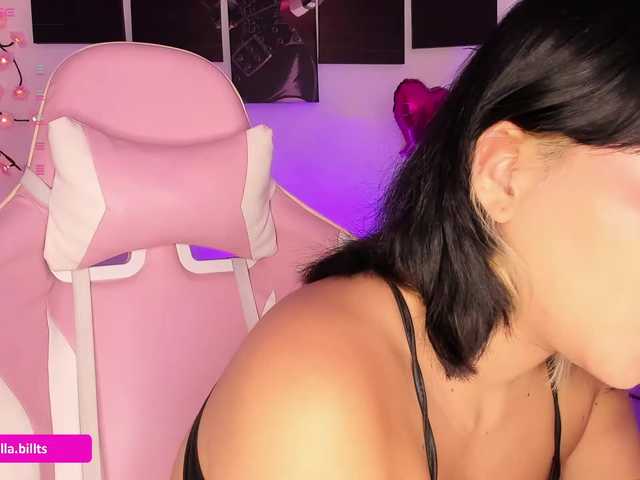Isabellabills live cam on BongaCams