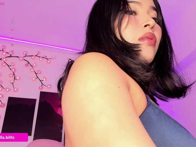 Isabellabills live cam on BongaCams