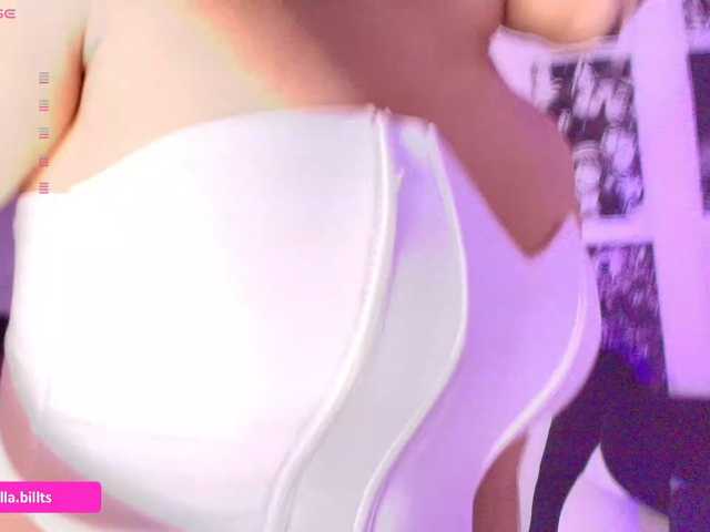 Isabellabills live cam on BongaCams