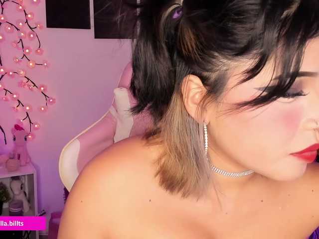 Isabellabills live cam on BongaCams