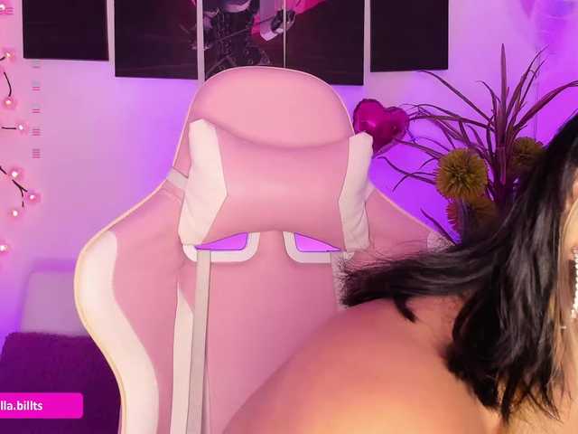 Isabellabills live cam on BongaCams