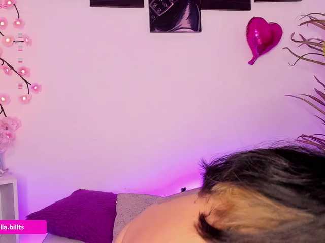 Isabellabills live cam on BongaCams