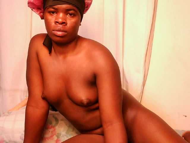 cute-mesh live cam on BongaCams