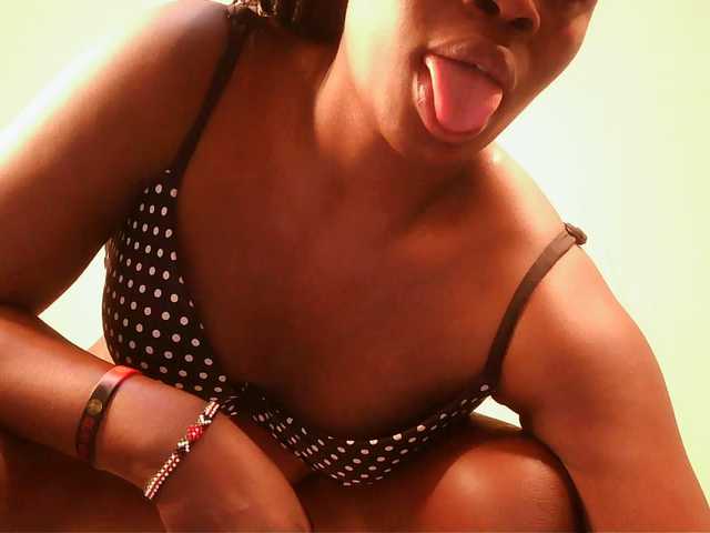 cute-mesh live cam on BongaCams