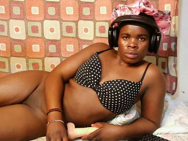 cute-mesh live cam on BongaCams