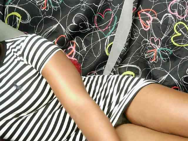 cute-mesh Live Webcam on BongaCams