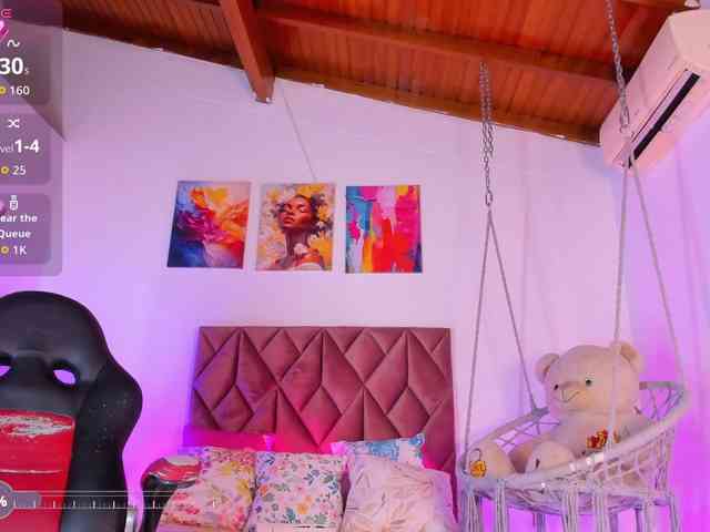 lucibunny webcam