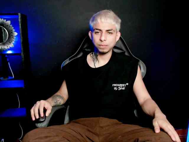 alpha-Latino